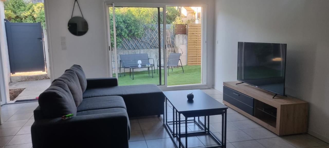 Aux Creissauds Aubagne Exterior foto